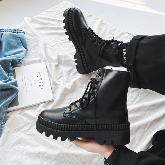 Botas Plataforma Doc Martens Negras para Hombre - Image 13