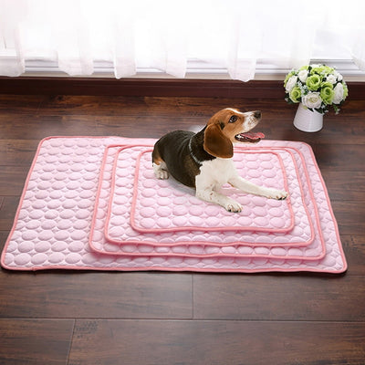 Cama Refrescante de Seda Helada para Perros y Gatos - Image 21