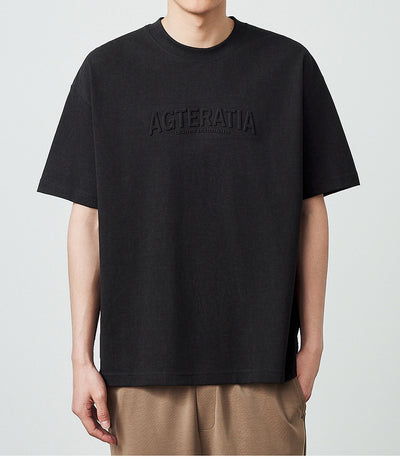 Playera con Estampado de Letras Tridimensionales - Image 9