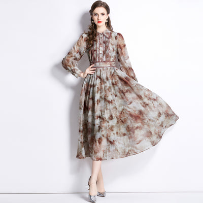 Vestido Camisero Estilizante con Estampado - Image 11