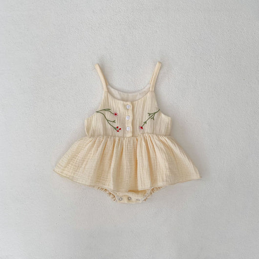 Mono Princesa con Falda Triangular Bordada y Tirantes Ajustables - Image 35