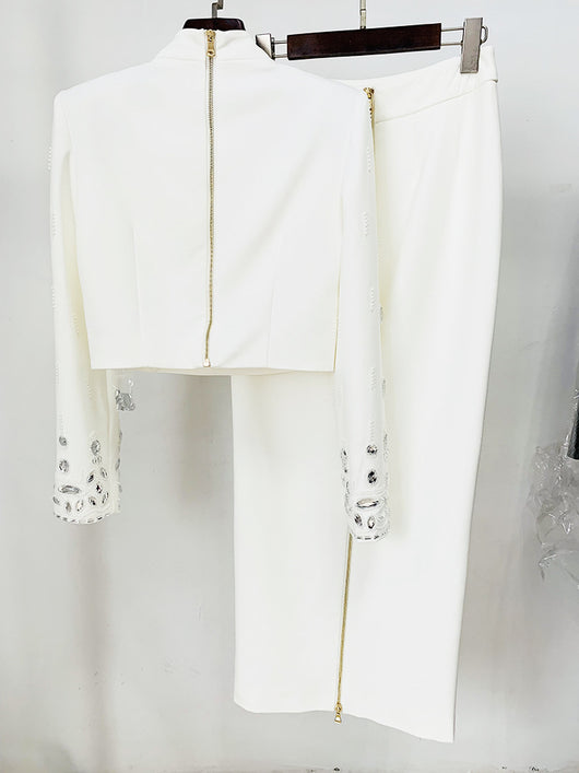 Conjunto Elegante con Top Corto y Falda Larga - Detalles de Diamantes y Abalorios - Image 27