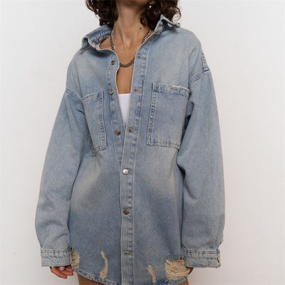 Camisa Denim Mujer Estilo Urbano con Letras - Image 23