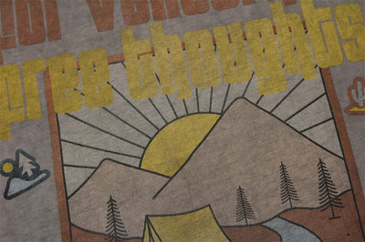 Playera Tie-Dye con Estampado de Dibujos Animados para Hombre - Image 23