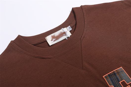 Camiseta Casual con Parche de Letras Bordadas para Hombre - Image 24
