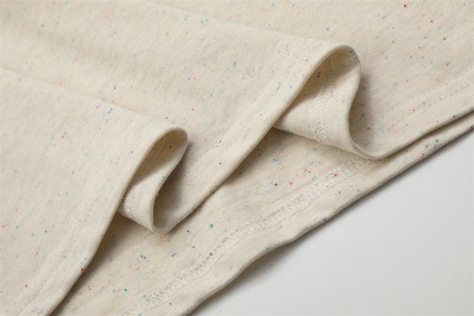Playera Estampada con Letras de Colores para Hombre - Image 20