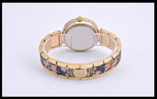 Reloj de Acero Estampado para Mujer - Image 6