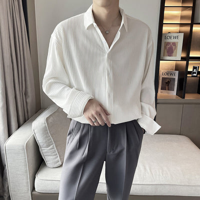 Camisa Blanca Casual con Rayas Oscuras - Diseño Moderno y Versátil - Image 8