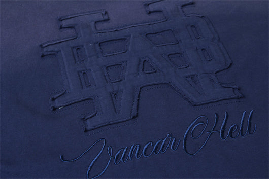 Playera Casual con Parche de Letras Bordadas para Hombre - Image 25