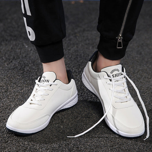 Zapatos Deportivos Casuales de Cuero Impermeables Versátiles - Image 4