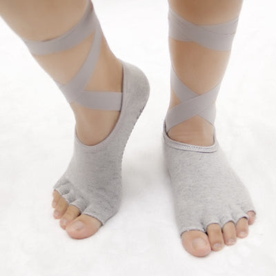 Calcetines de Yoga Antideslizantes con Dedos Separados para Mujer - Image 11