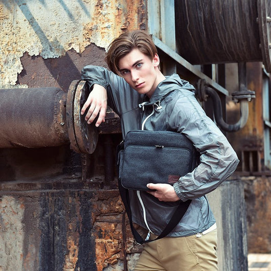 Bolsa Mensajera Práctica y Minimalista para Hombre - Image 14