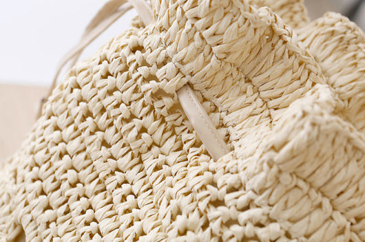 Mochila Tejida Artesanal de Estilo Universitario con Fibra Natural - Image 15