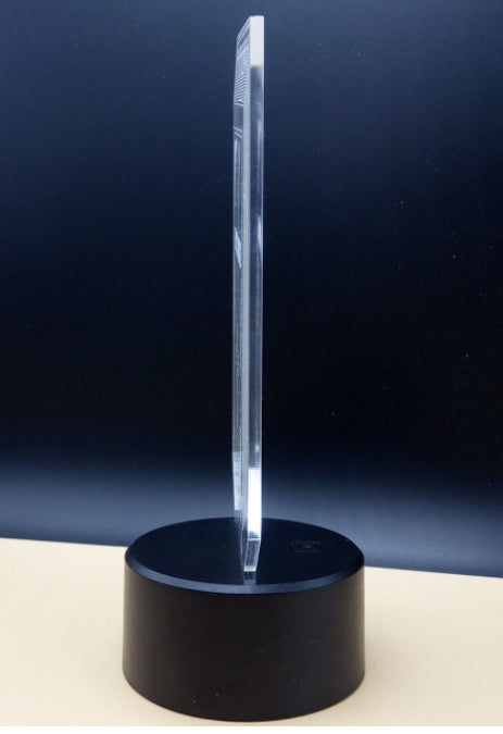 Lámpara de Mesa LED 3D Abstracta Táctil y Multicolor - Image 10
