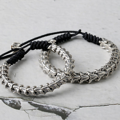 Pulsera Vintage de Plata Esterlina con Serpiente Espinada y Cuerda Tejida Ajustable - Image 8