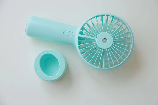 Ventilador Nebulizador Portátil USB con Función de Enfriamiento - Image 7