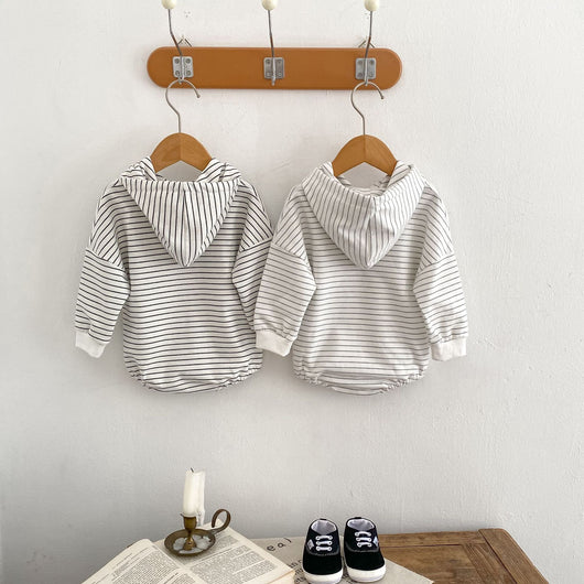 Mameluco Infantil con Capucha y Rayas Elegantes - Image 26