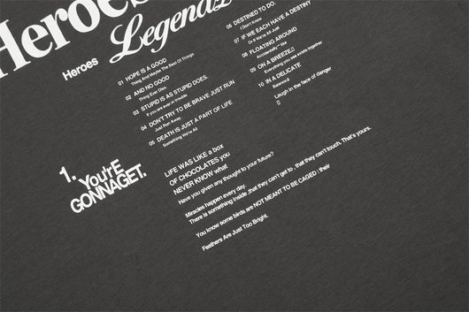 Camiseta Estampada con Letras para Hombre - Image 33
