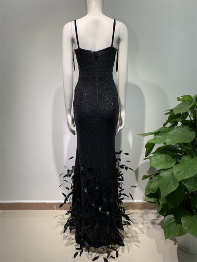 Vestido Sling Negro con Lentejuelas de Pluma - Image 24