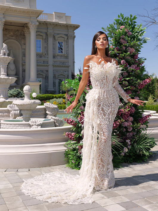 Vestido de Fiesta Elegante con Lentejuelas, Cuentas y Plumas - Image 14