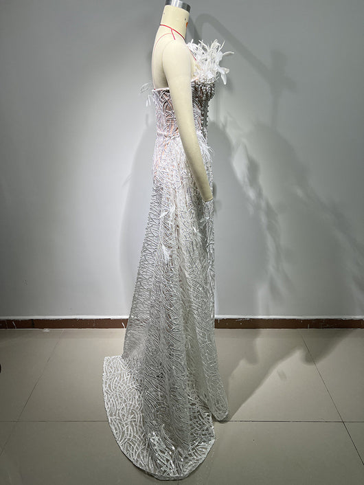 Vestido de Fiesta Elegante con Lentejuelas, Cuentas y Plumas - Image 19