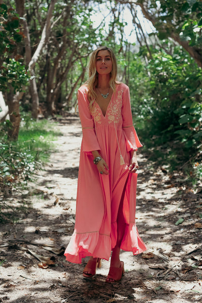 Vestido de Cuello V Bordado para Festividades - Image 14