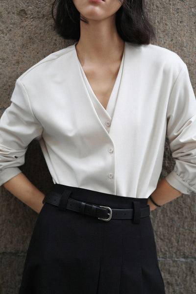 Blusa Elegante con Efecto Capas y Mangas Abullonadas - Image 16