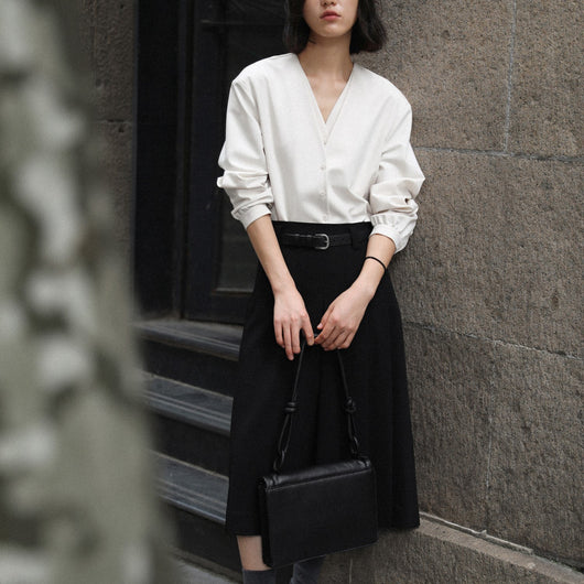 Blusa Elegante con Efecto Capas y Mangas Abullonadas - Image 28