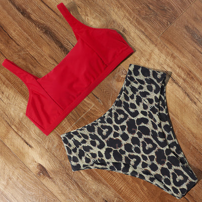 Black push-up bikini top with high-waisted bottoms featuring a white and red leopard print. - Image 73