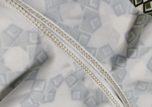 Bikini Escotado con Encaje y Abertura Lateral - Image 27