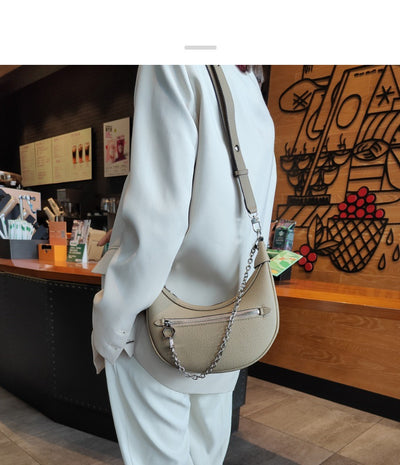 Bolso de Hombro para Mujer en Cuero Genuino con Cadena Dorada - Image 39
