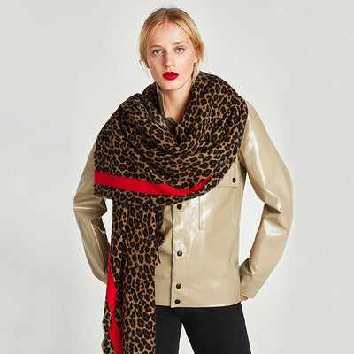 Poncho Leopardo Rojo Navideño en Cashmira Sintética - Abrigo Cálido para Otoño e Invierno - Image 16