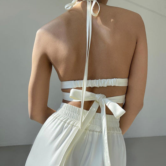 Conjunto Elegante Chaleco Halter con Falda de Encaje y Cordones - Image 15
