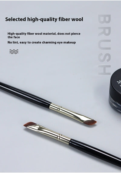 Brocha de Maquillaje Angular Plana con Punta Oblicua - Image 10