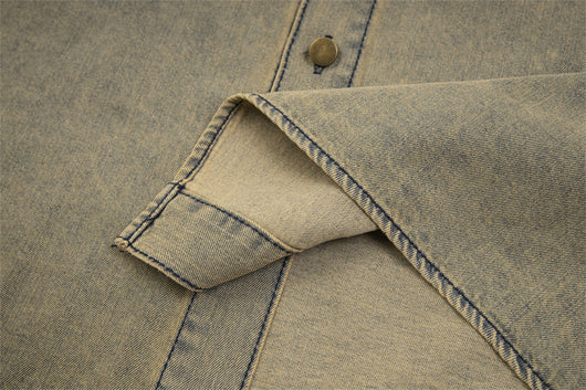 Camisa Denim Desgastada con Letras Waste para Hombre - Image 25