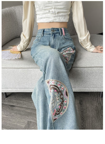 Jeans Rectos con Bordado de Diseño Premium - Image 9