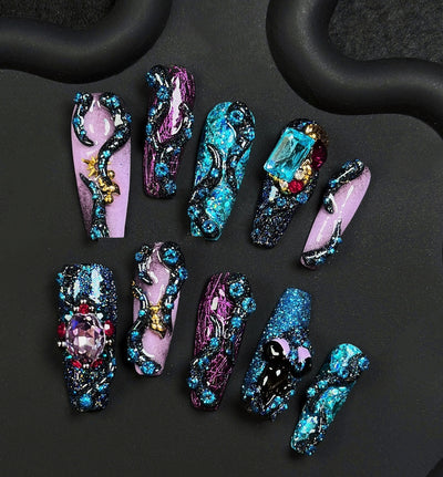 Manicura Personalizada Misterio Blanco y Negro Brillo Intenso - Image 7