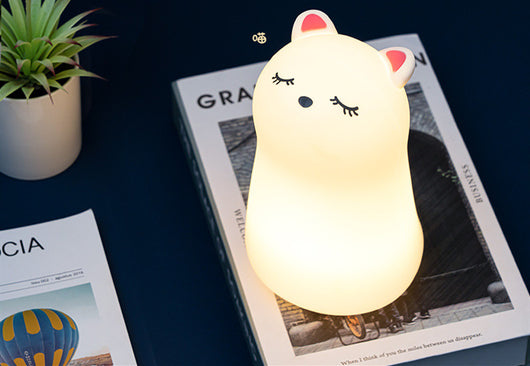 Lámpara LED Silicona Táctil Multicolor con Carga USB - Luz Nocturna Protege Vista - Image 10