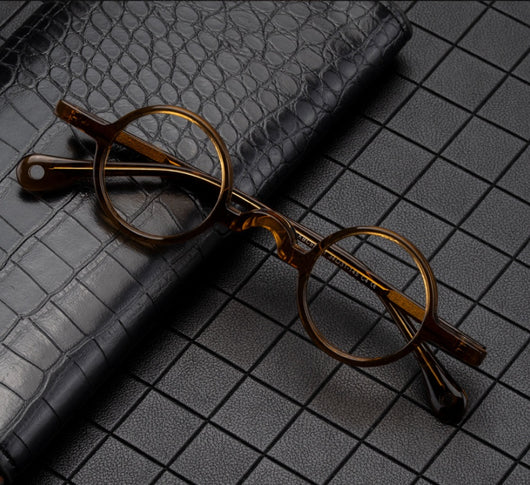 Gafas Retro Redondas de Montura Clásica - Image 9