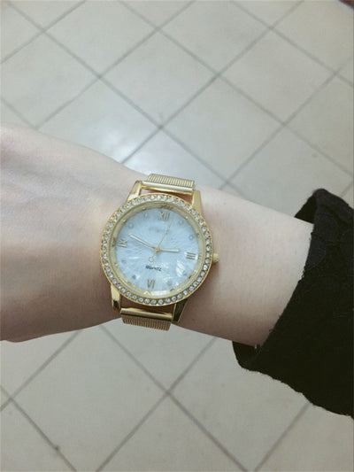 Reloj Electrónico Unisex con Pulsera de Malla Dorada - Image 13