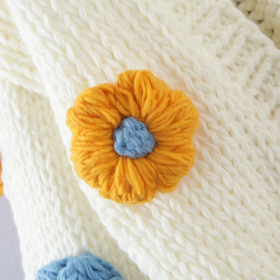 Cardigan Tejido a Mano con Bordado de Frutas y Jacquard - Image 34