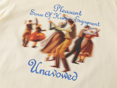 Camiseta Estampada Retro Multitud Bailando para Hombre - Image 19