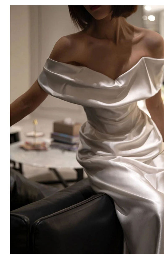 Vestido de Novia Blanco Francés con Hombros Descubiertos - Image 8