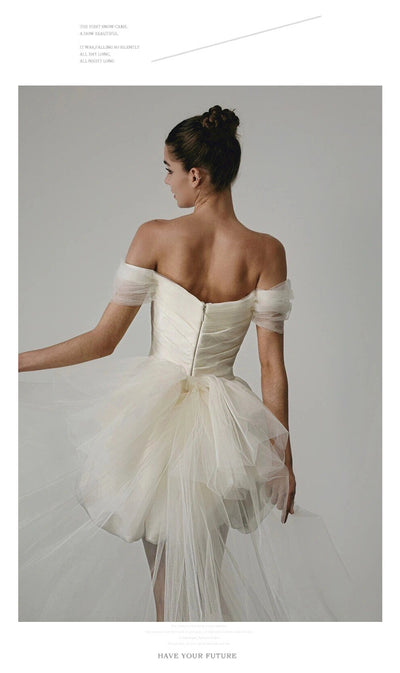 Vestido de Novia Blanco Corto con Hombros Descubiertos - Image 10