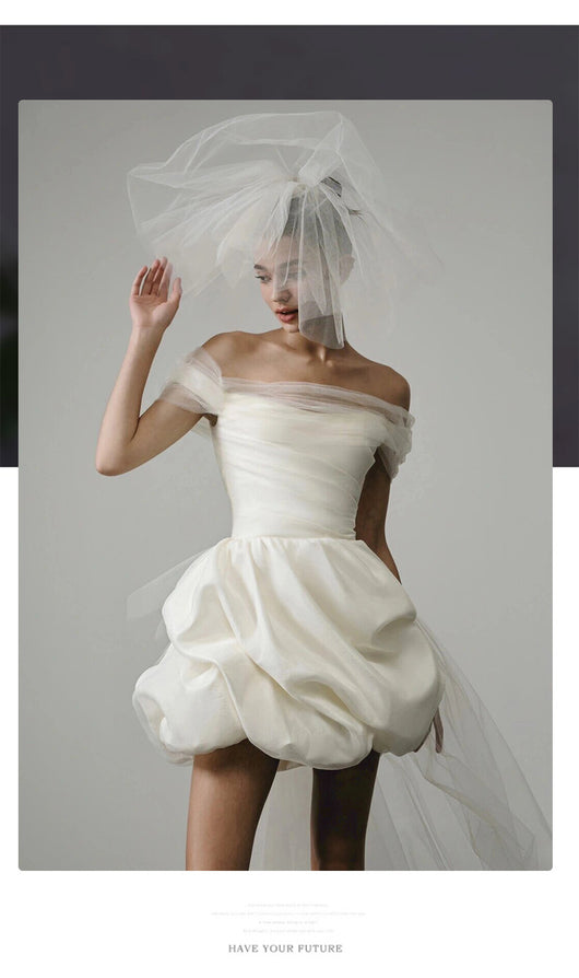 Vestido de Novia Blanco Corto con Hombros Descubiertos - Image 12