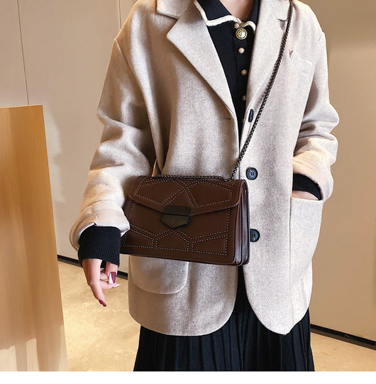 Bolso de Mano Texturizado en Tonos Naturales - Versátil y Elegante - Image 21