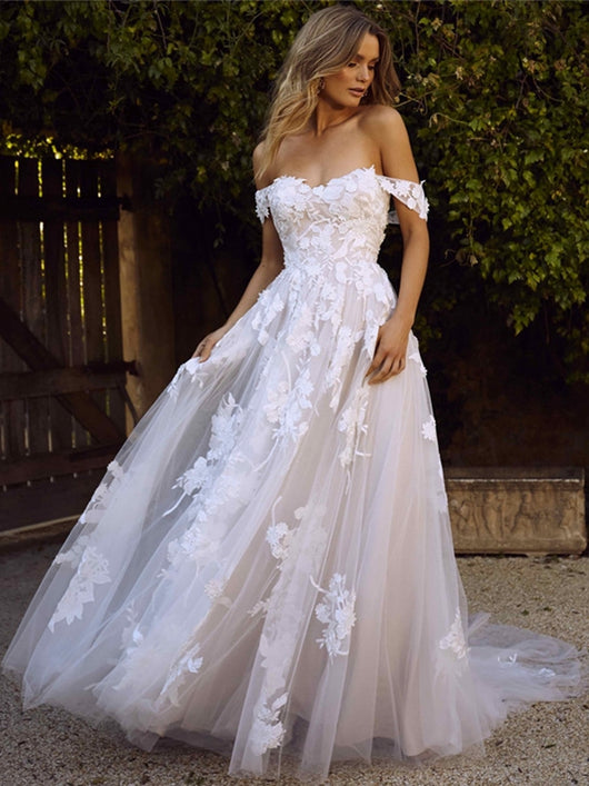 Vestido de Novia Princesa con Encaje y Hombros Descubiertos - Image 10