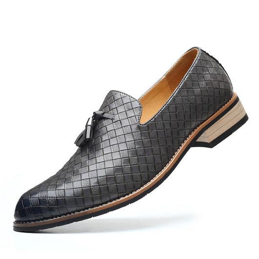 Zapatos de Cuero Punta Afilada con Borlas Estilo Británico para Hombre - Image 14