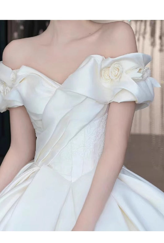 Vestido de Novia Satén Hombros Descubiertos Encaje Francés Elegancia Premium - Image 14