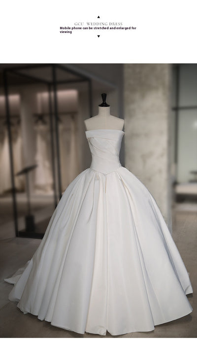 Vestido de Novia Elegante Estilo Francés con Cola - Escote Tubo Satinado - Image 20